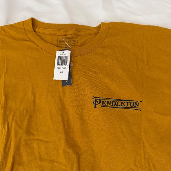 pendleton tshirt size medium details: -NWT -short sleeve shirt - Picture 3 of 4